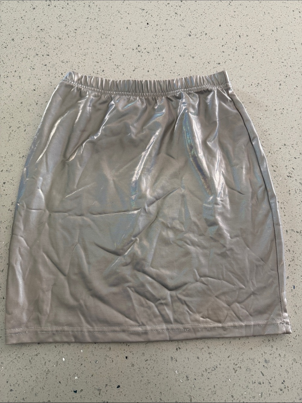 Silver Mini Skirt – Sleek Shimmer